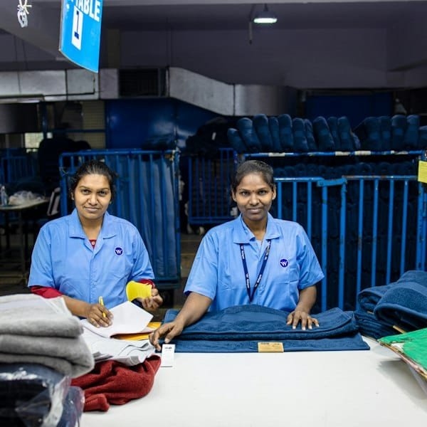 Hostel Staff Ki Uniform